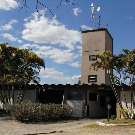 Motel Kokeluxe Cachoeira Paulista Bagian luar foto